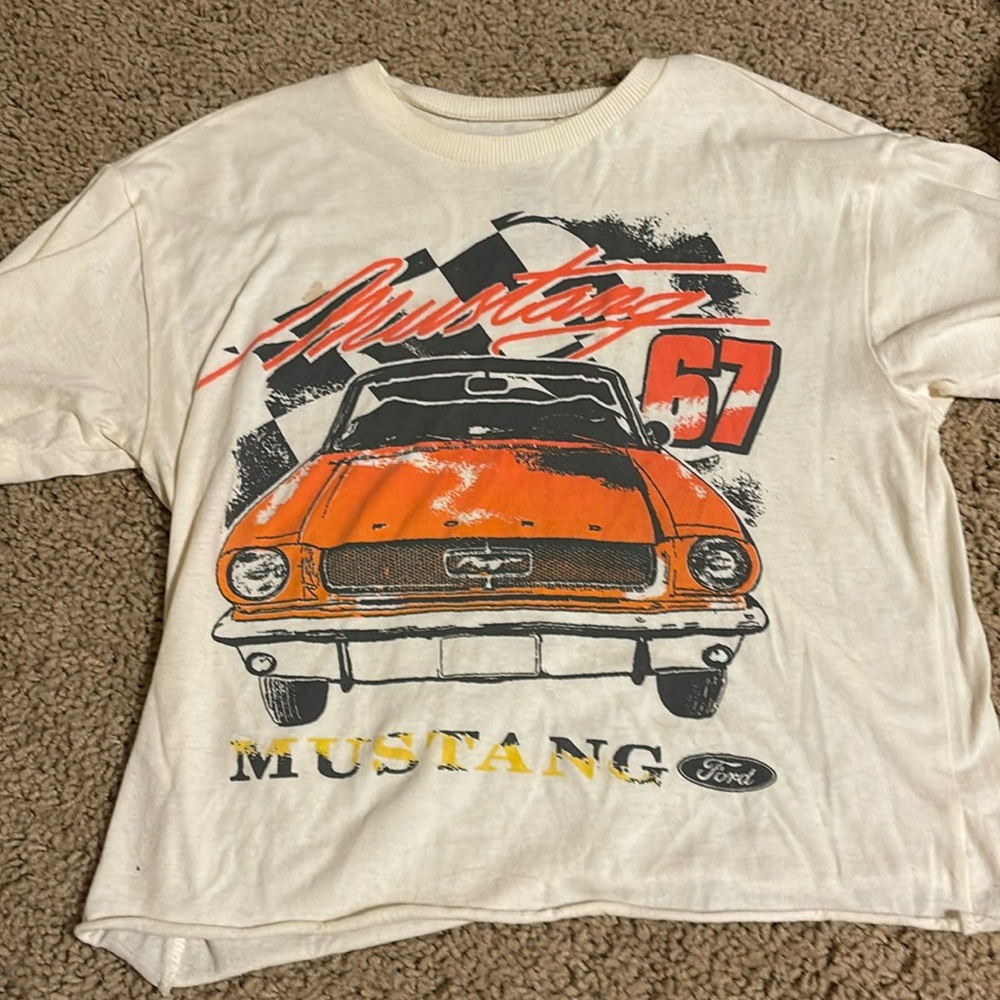 Mustang Car Graphic Tee